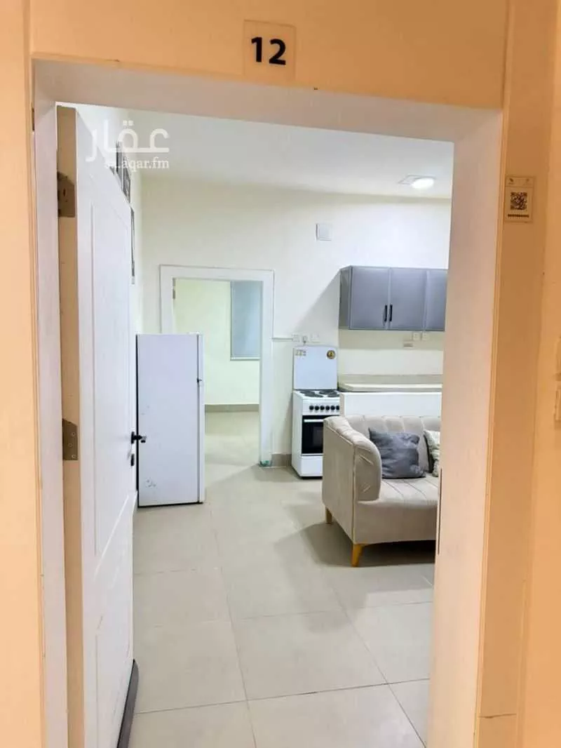 شقة 2 غرف في العقيق 7