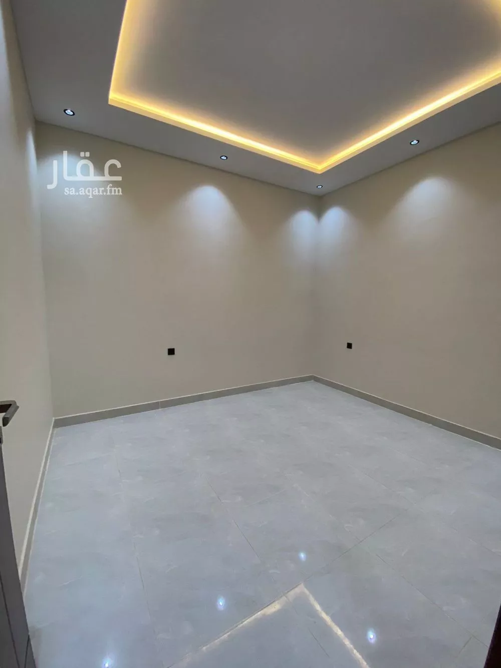 دور 3 غرف في ديراب 6