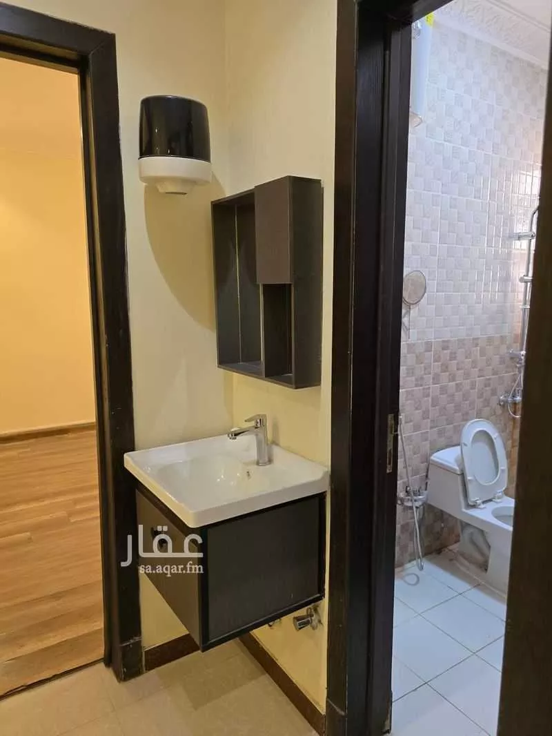 دور 3 غرف في المونسية 8