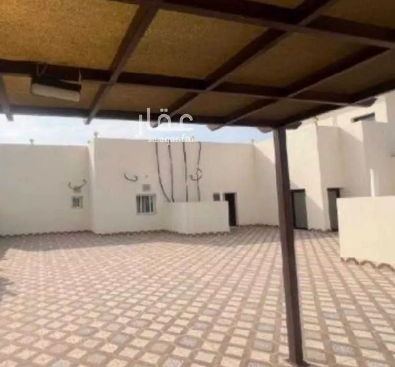 شقة 5 غرف في الريان 16