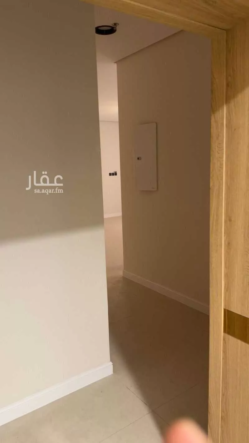 شقة 3 غرف في القصور 8