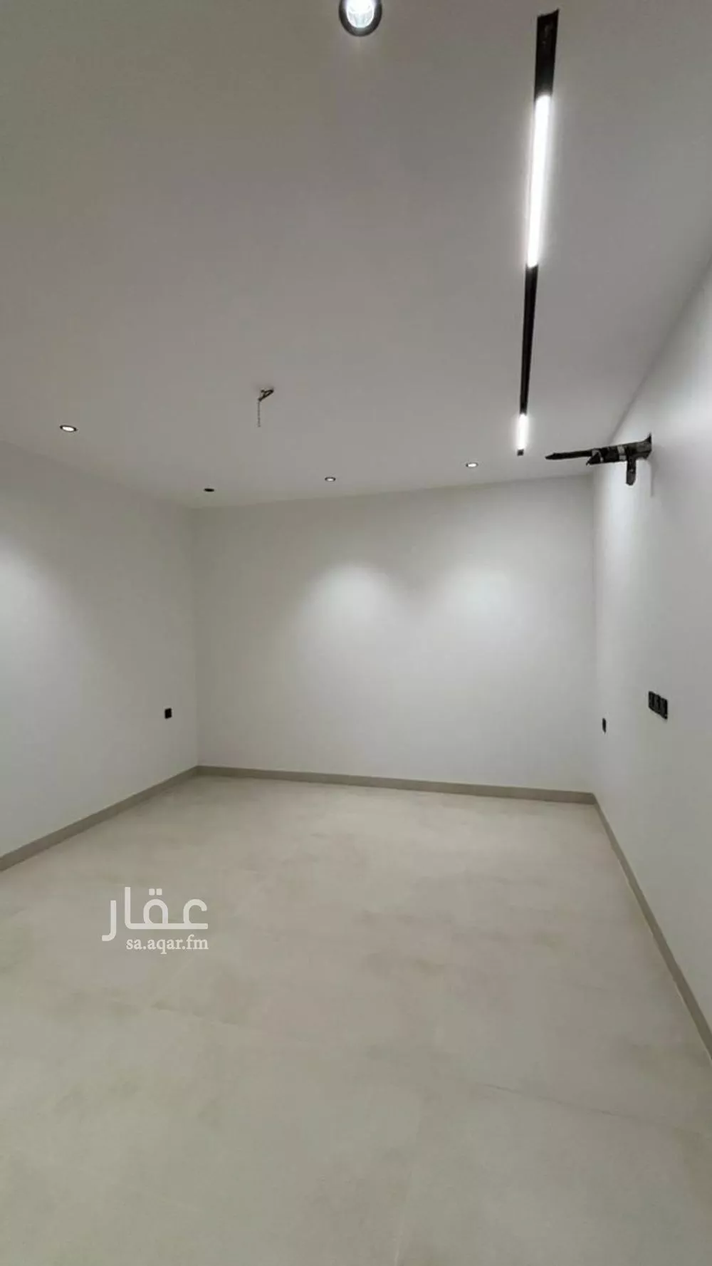 دور 5 غرف في نبلاء 4