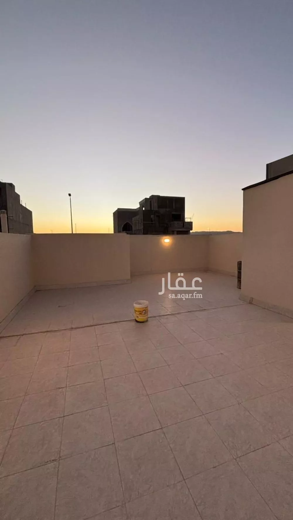 دور 5 غرف في نبلاء 5