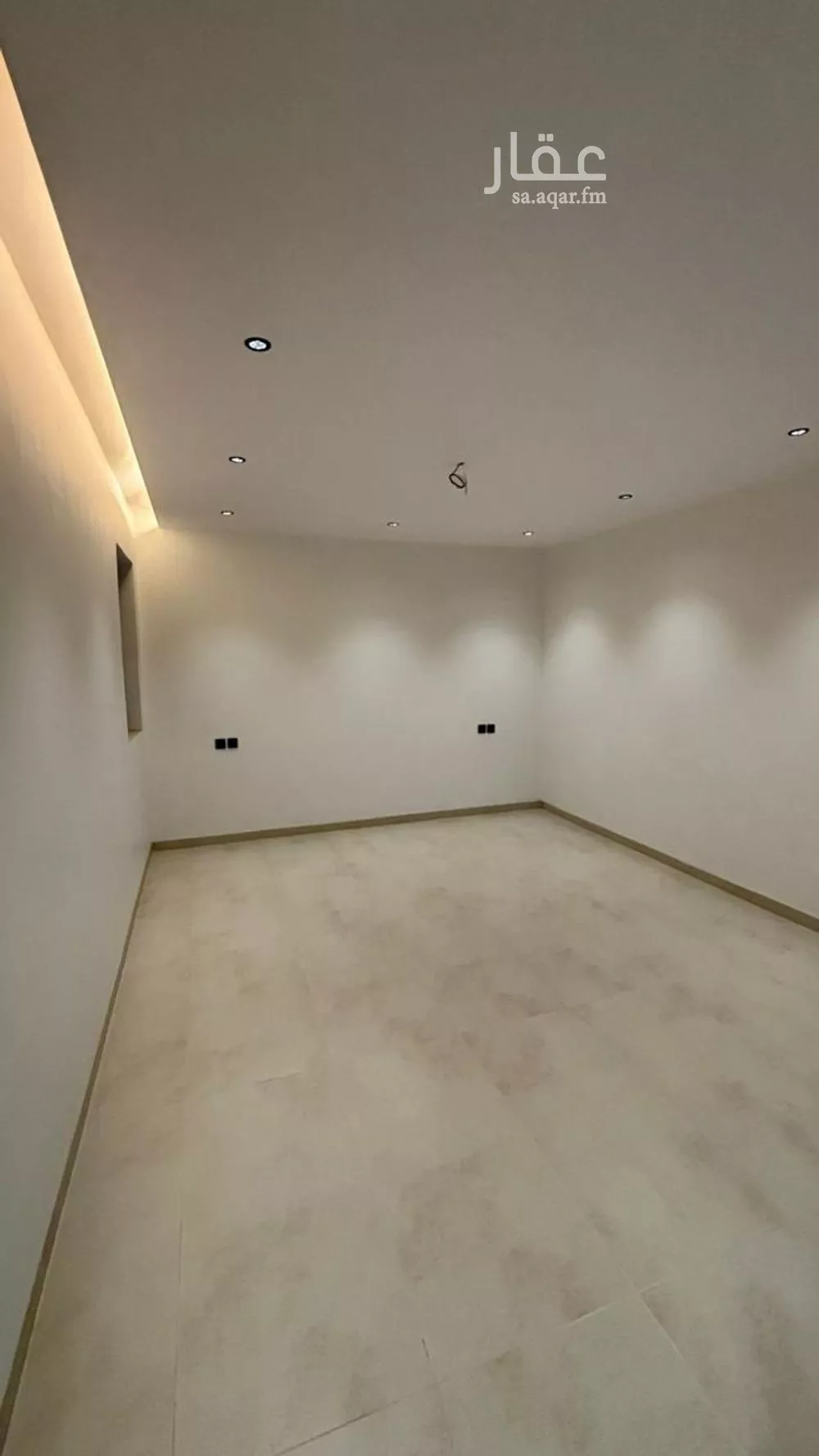 دور 5 غرف في نبلاء 6