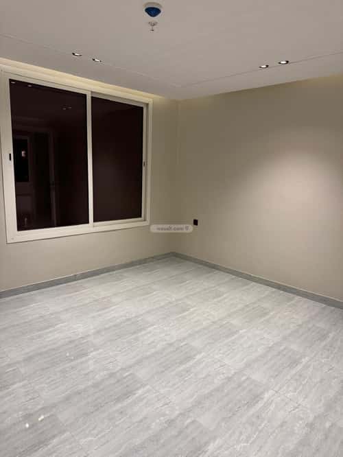 5 bedroom apartment in Al Hamra, Eastern Province 3
