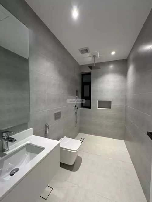 4 bedroom apartment in Al Bahr 1