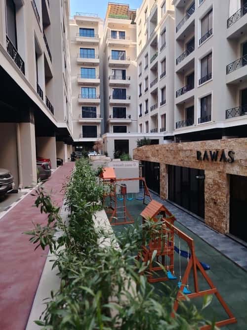 4 bedroom apartment in Al Hizam Al Thahabi, Eastern Province 9