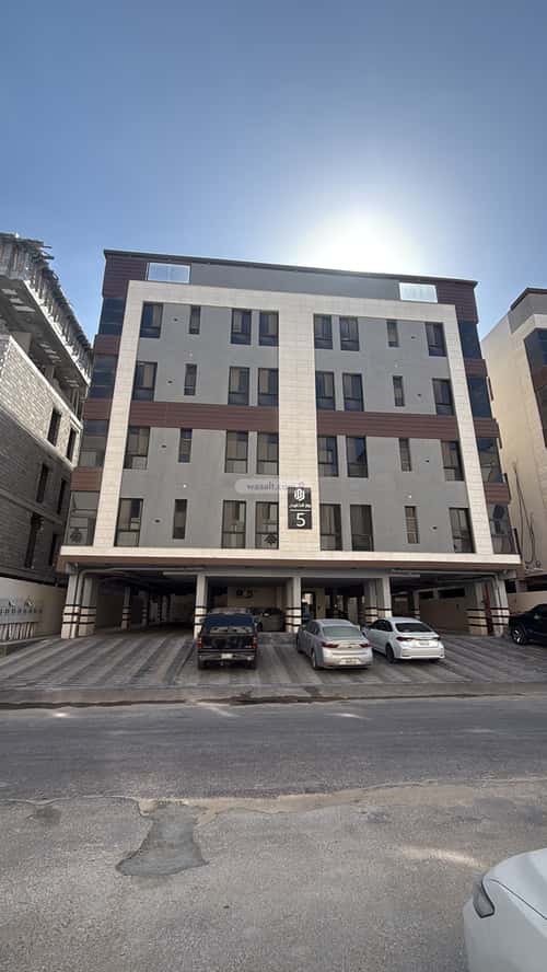 3 bedroom apartment in Al Hamra 19