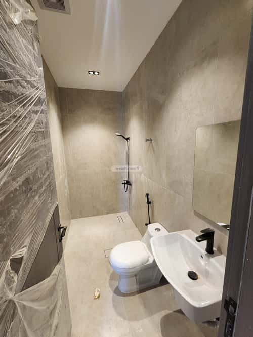 5 bedroom villa in Ar Rakah Al Janubiyah, Eastern Province 13