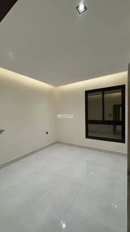 شقة 3 غرف في الحمرا 8