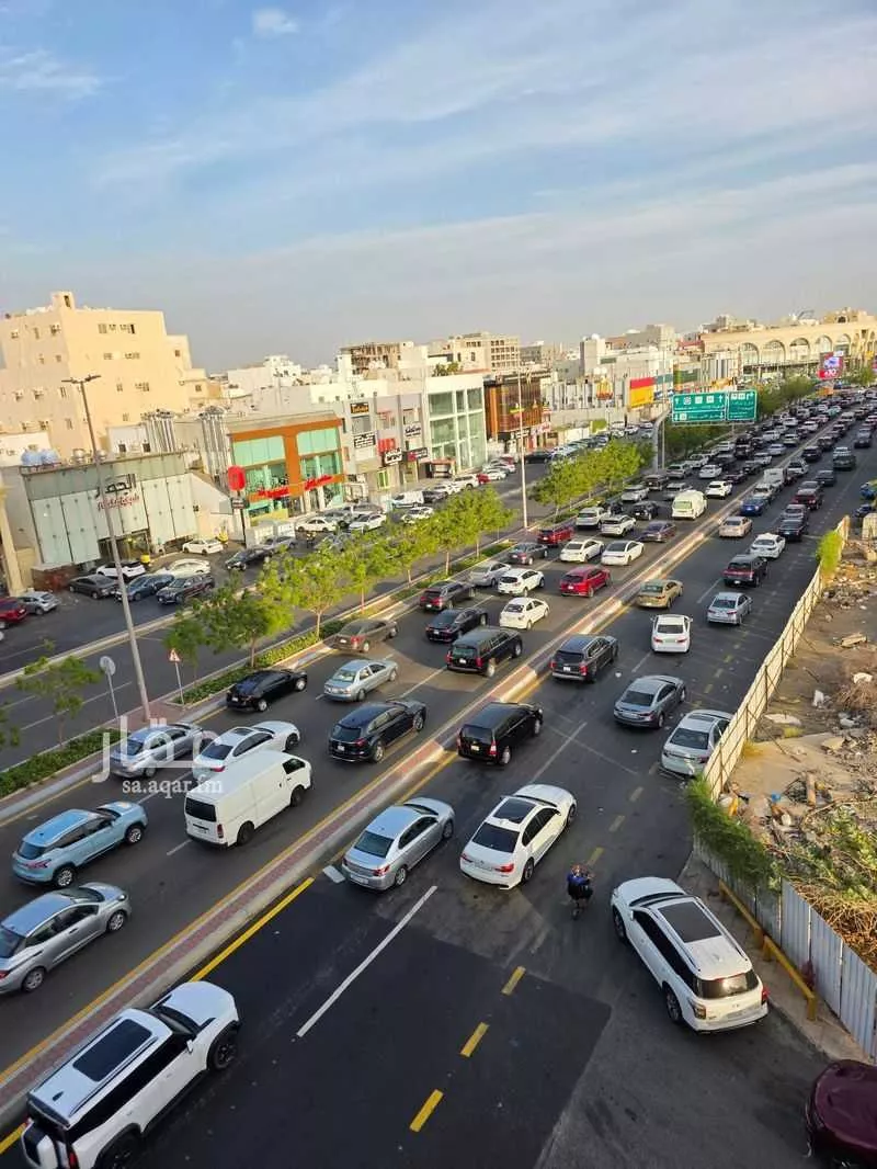 898 sqm office in Al Naeem 4