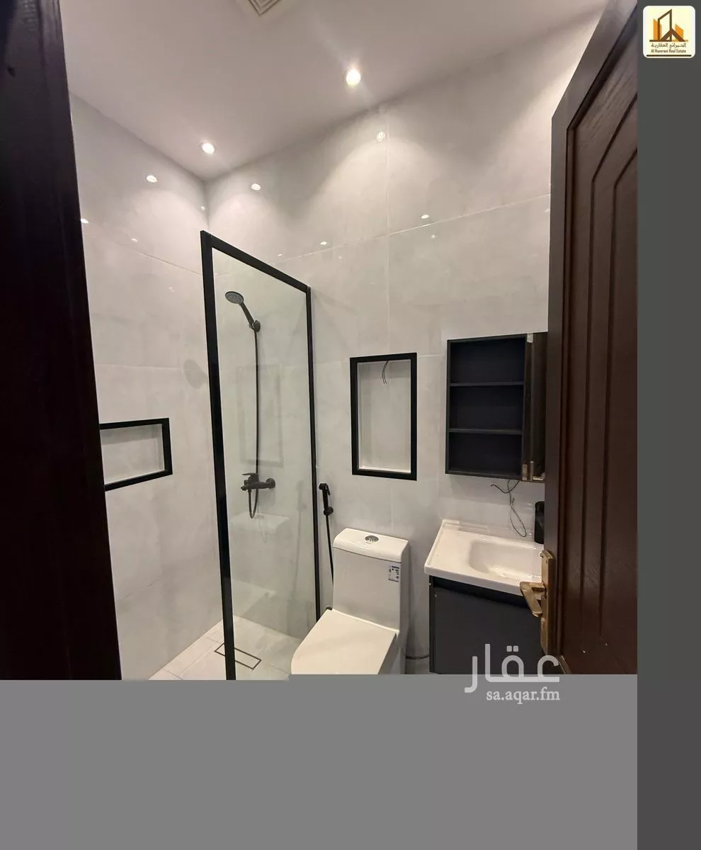 5 bedroom apartment in Al Safa 11