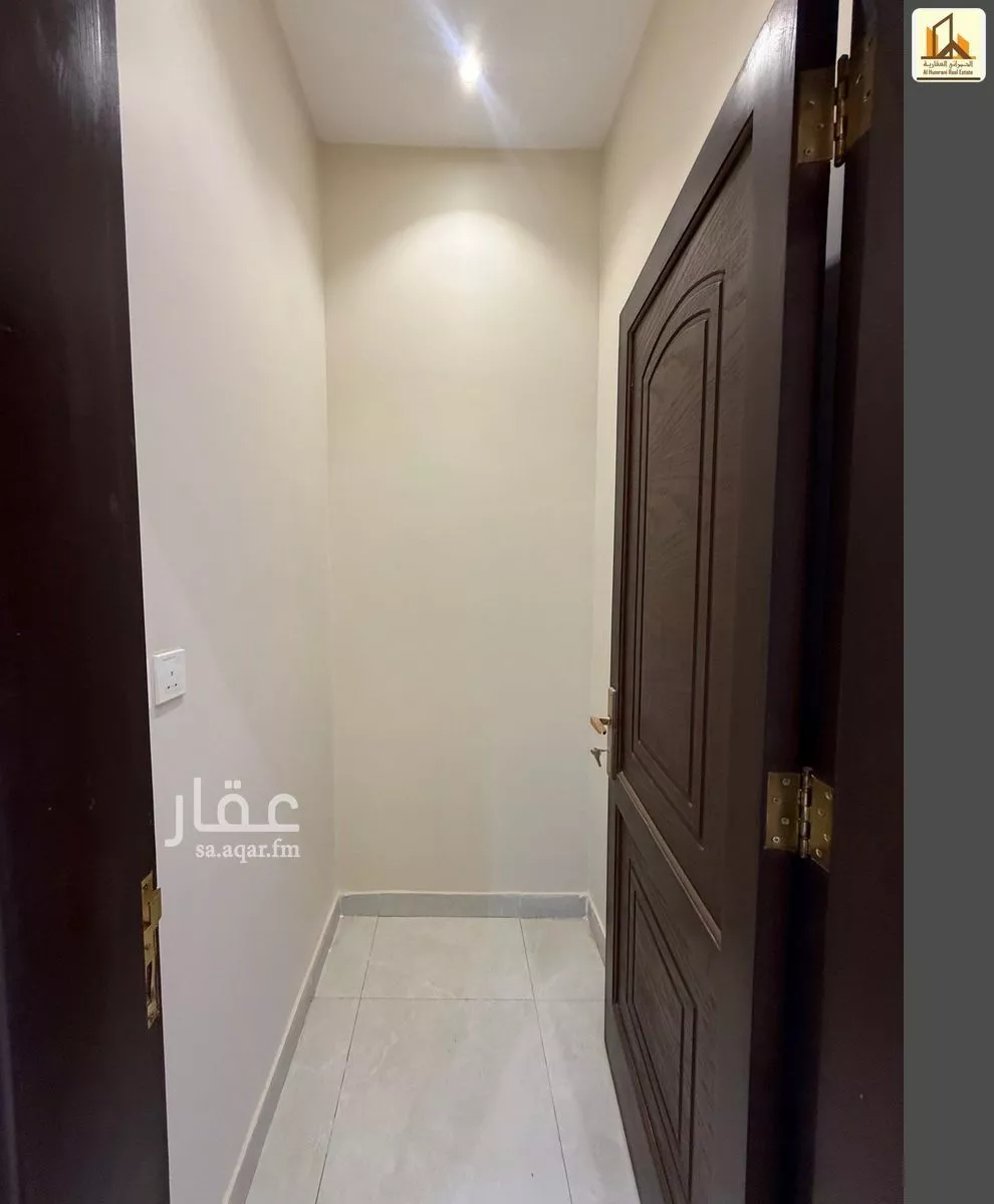 5 bedroom apartment in Al Safa 3