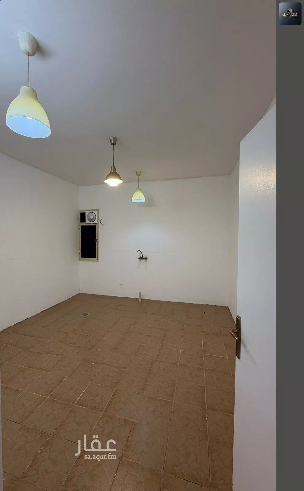 دور 4 غرف في المونسية 10