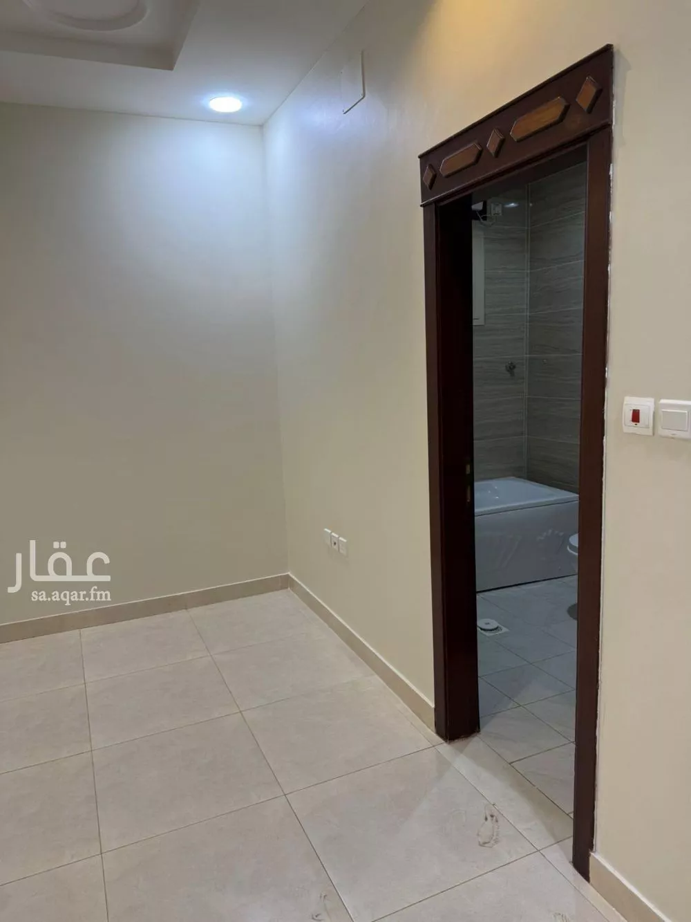 5 bedroom apartment in Al Falah 2