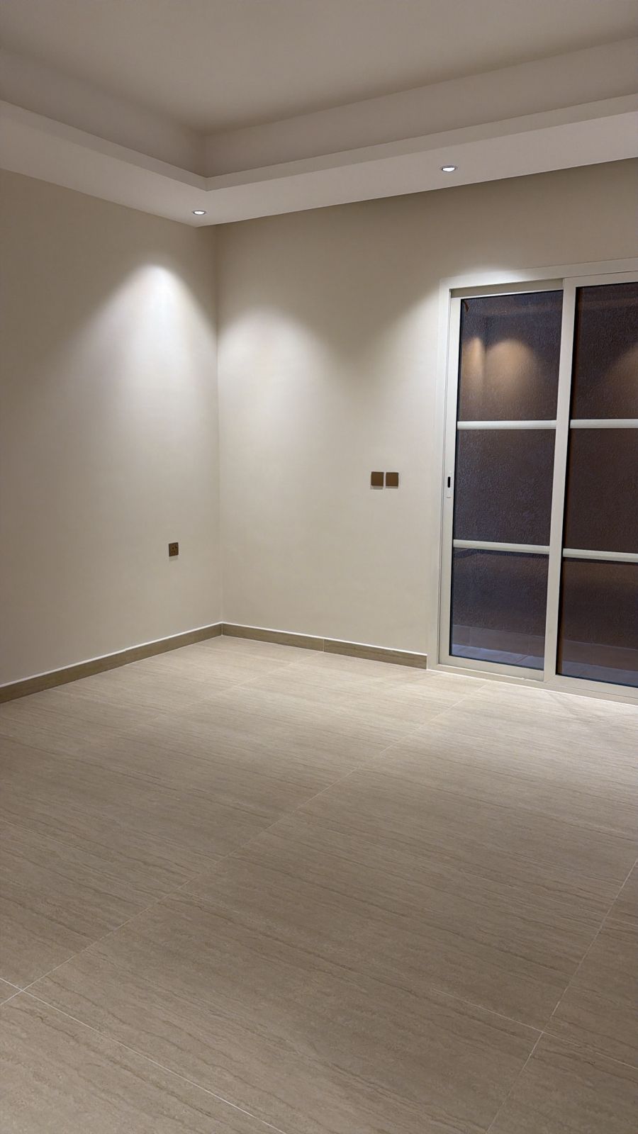 شقة 3 غرف في النرجس 4