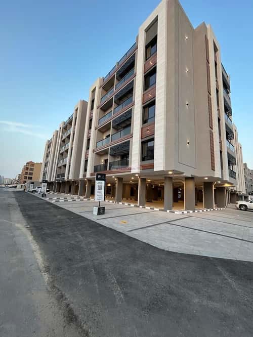 5 bedroom apartment in Al Hamra 1