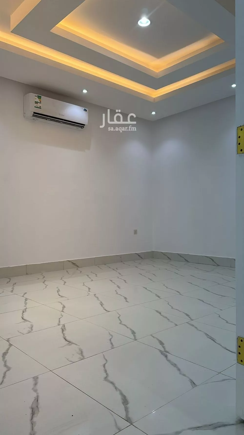 دور 3 غرف في العارض 18