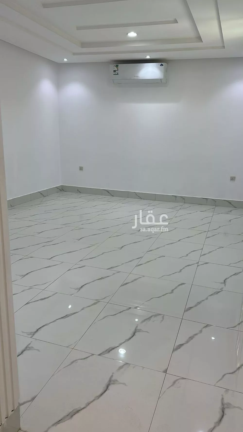 دور 3 غرف في العارض 21