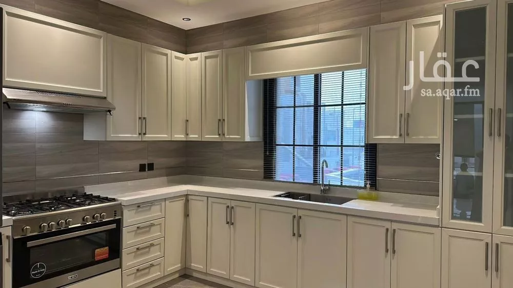 5 bedroom floor in Al Munsiyah 4