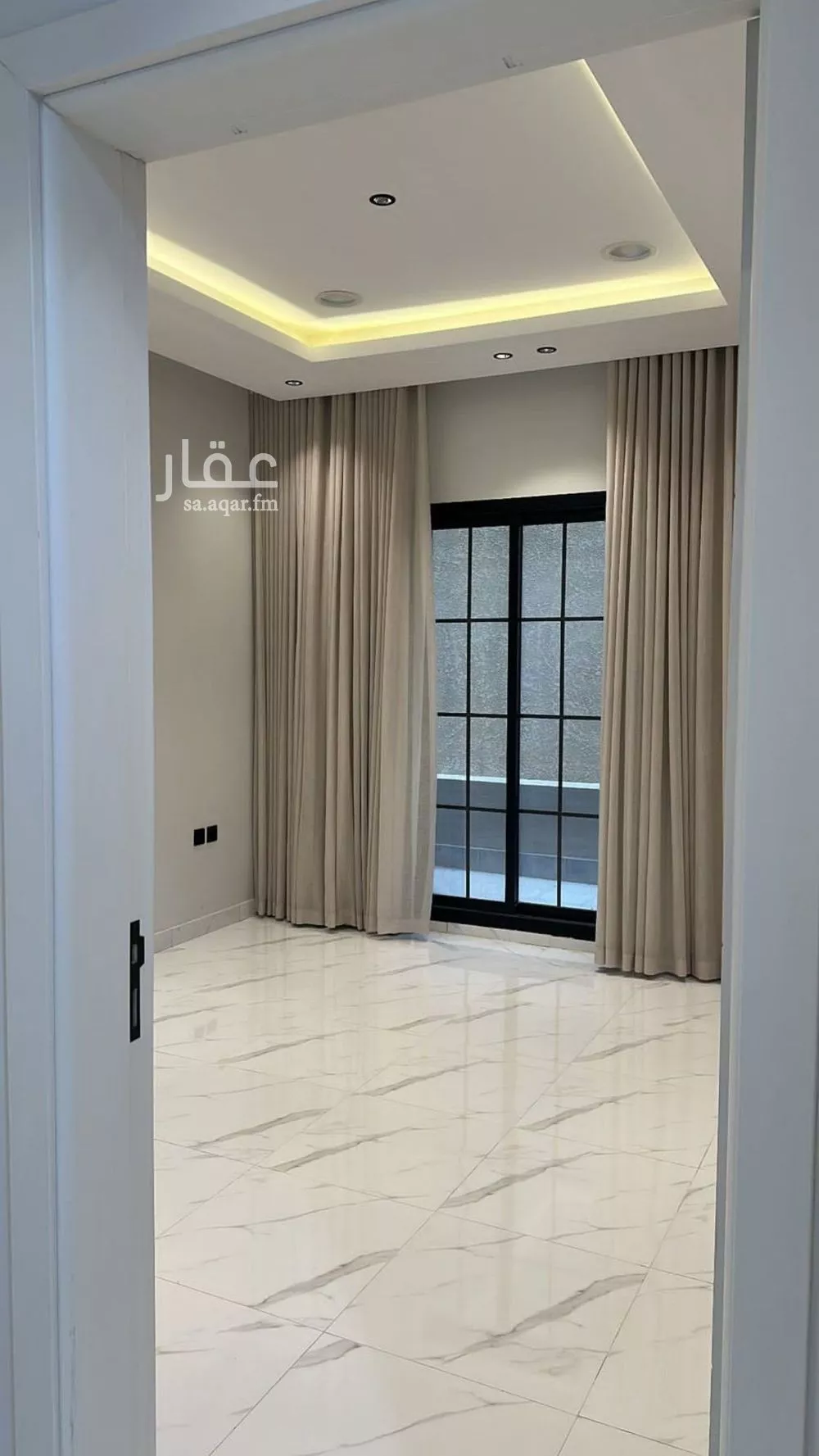 5 bedroom floor in Al Munsiyah 5