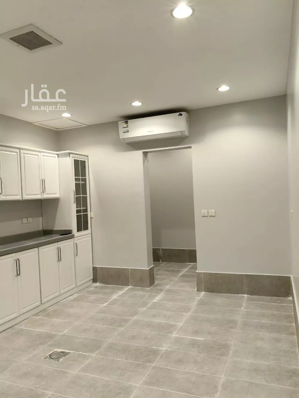 3 bedroom floor in Al Aridh 11