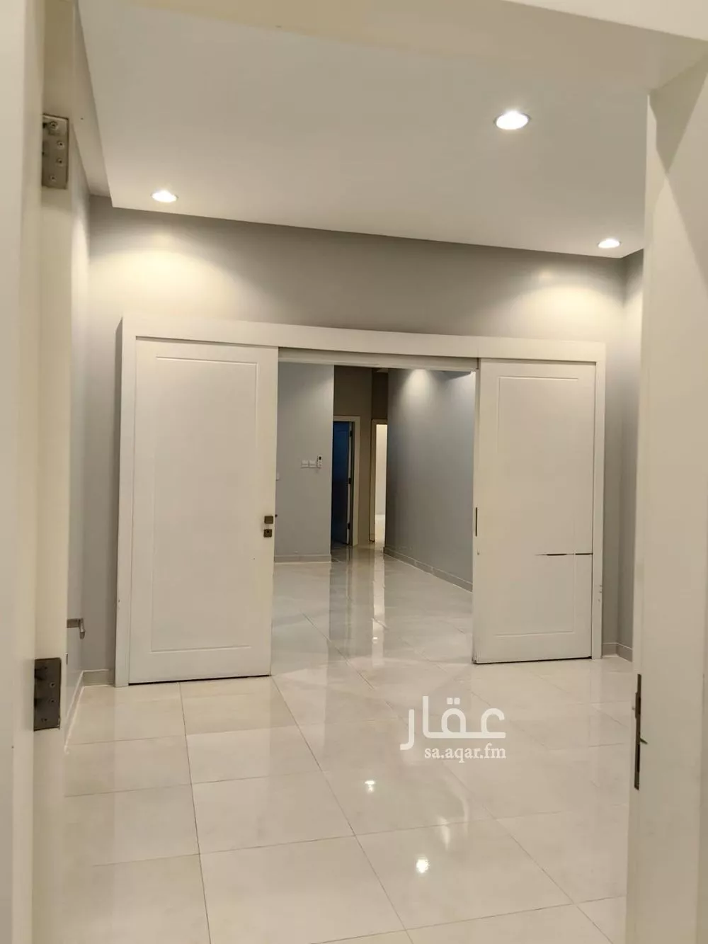 3 bedroom floor in Al Aridh 16
