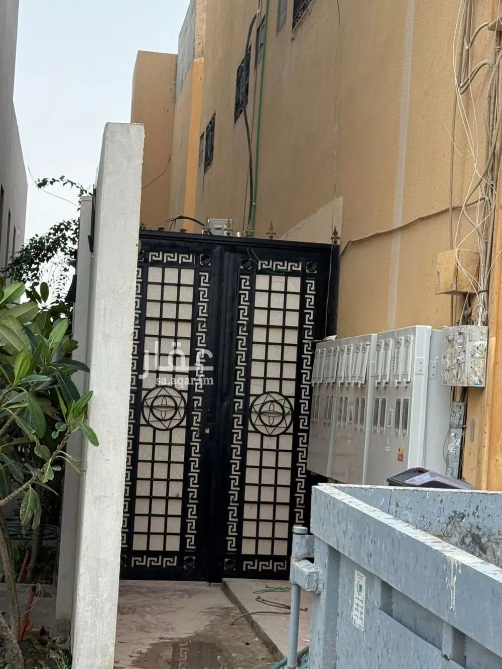 شقة 3 غرف في العقيق 2