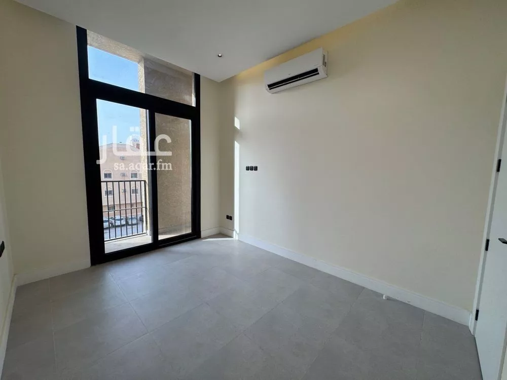 3 bedroom apartment in Al Nahda 8