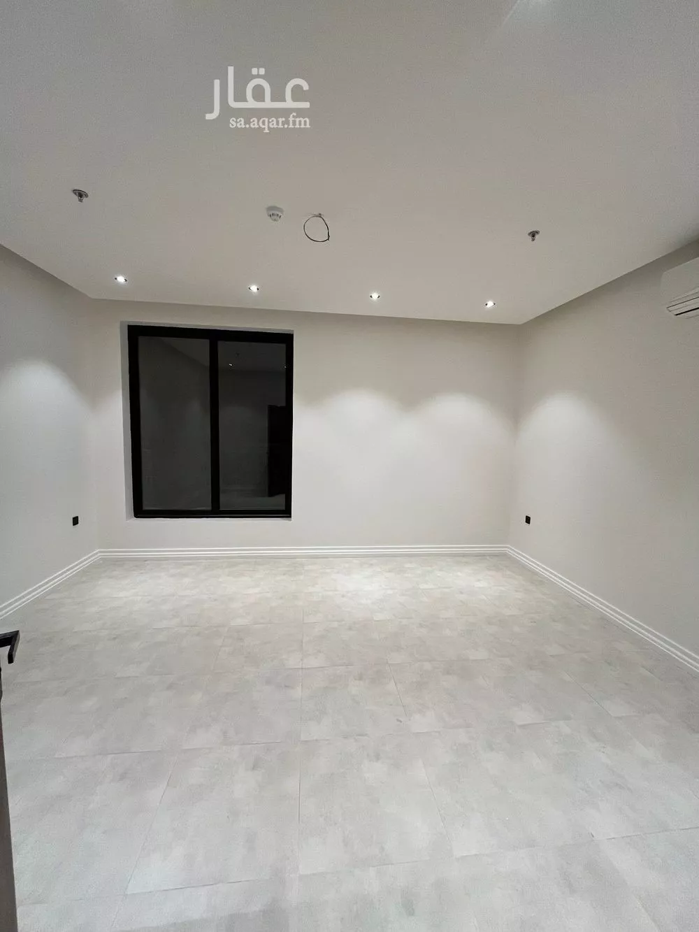 5 bedroom apartment in Al Yarmouk 3