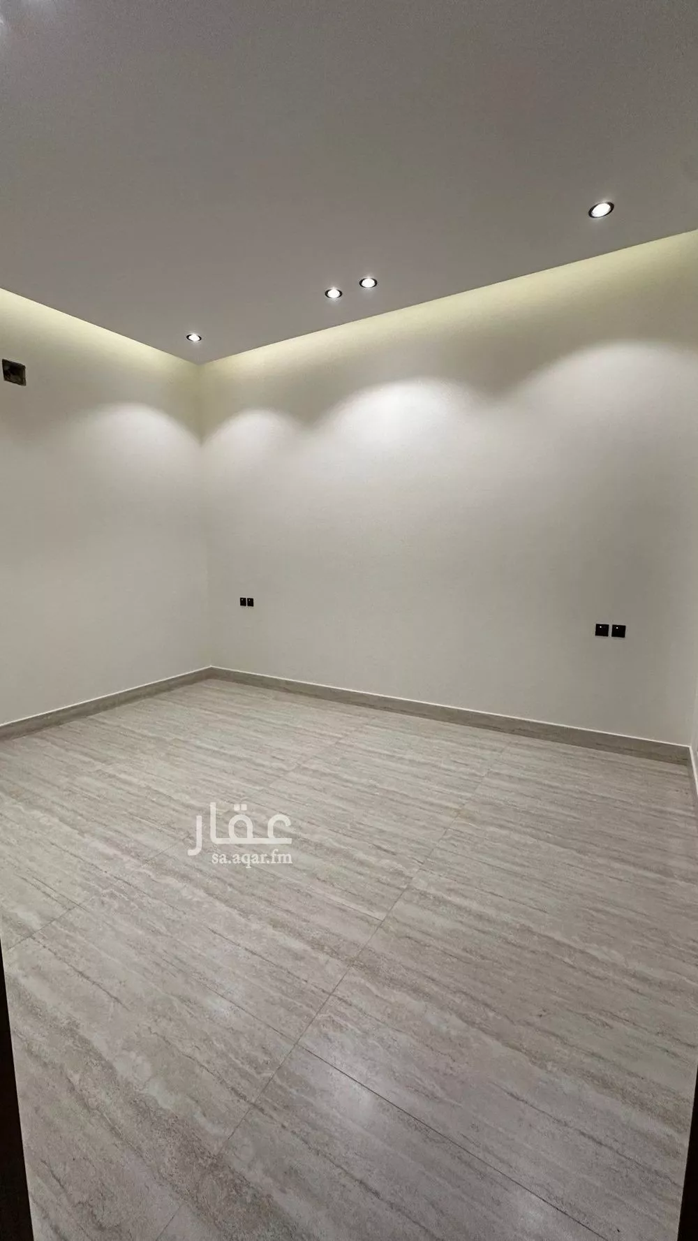 5 bedroom villa in Dhahrat Laban 14