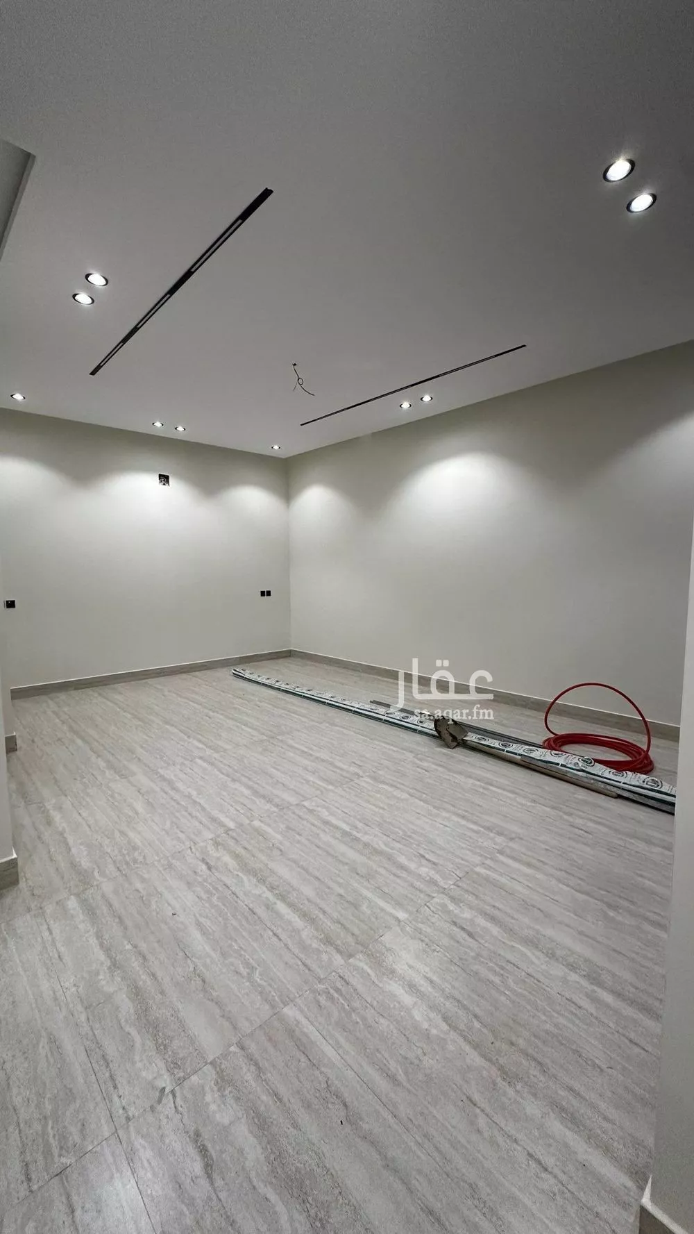 5 bedroom villa in Dhahrat Laban 4