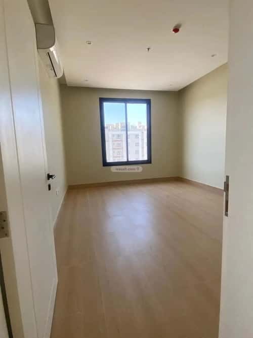 4 bedroom apartment in Al Hamra 8