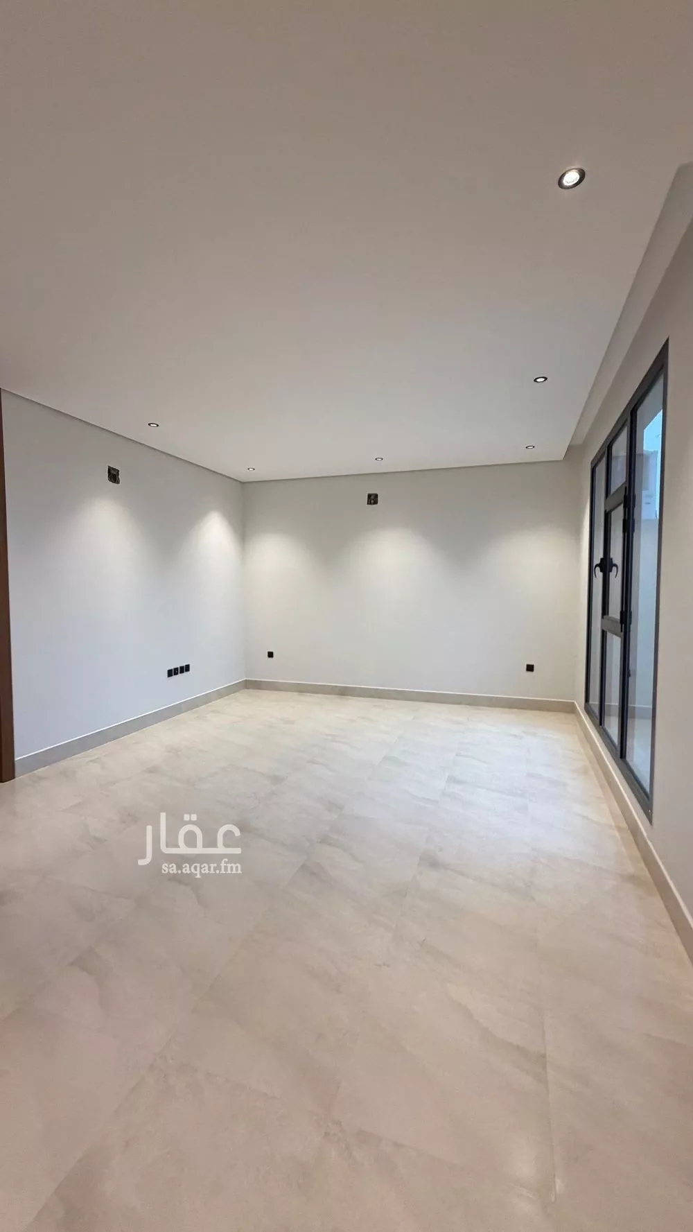 فيلا 5 غرف في المهدية 5