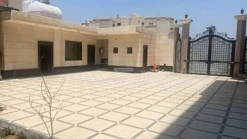 10 bedroom villa in At Tahliyah 3
