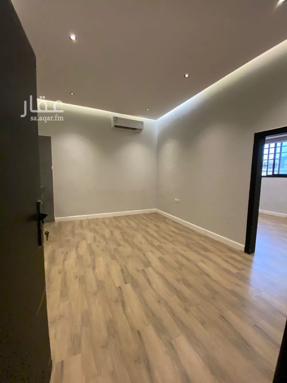 شقة 1 غرف في النزهة 10