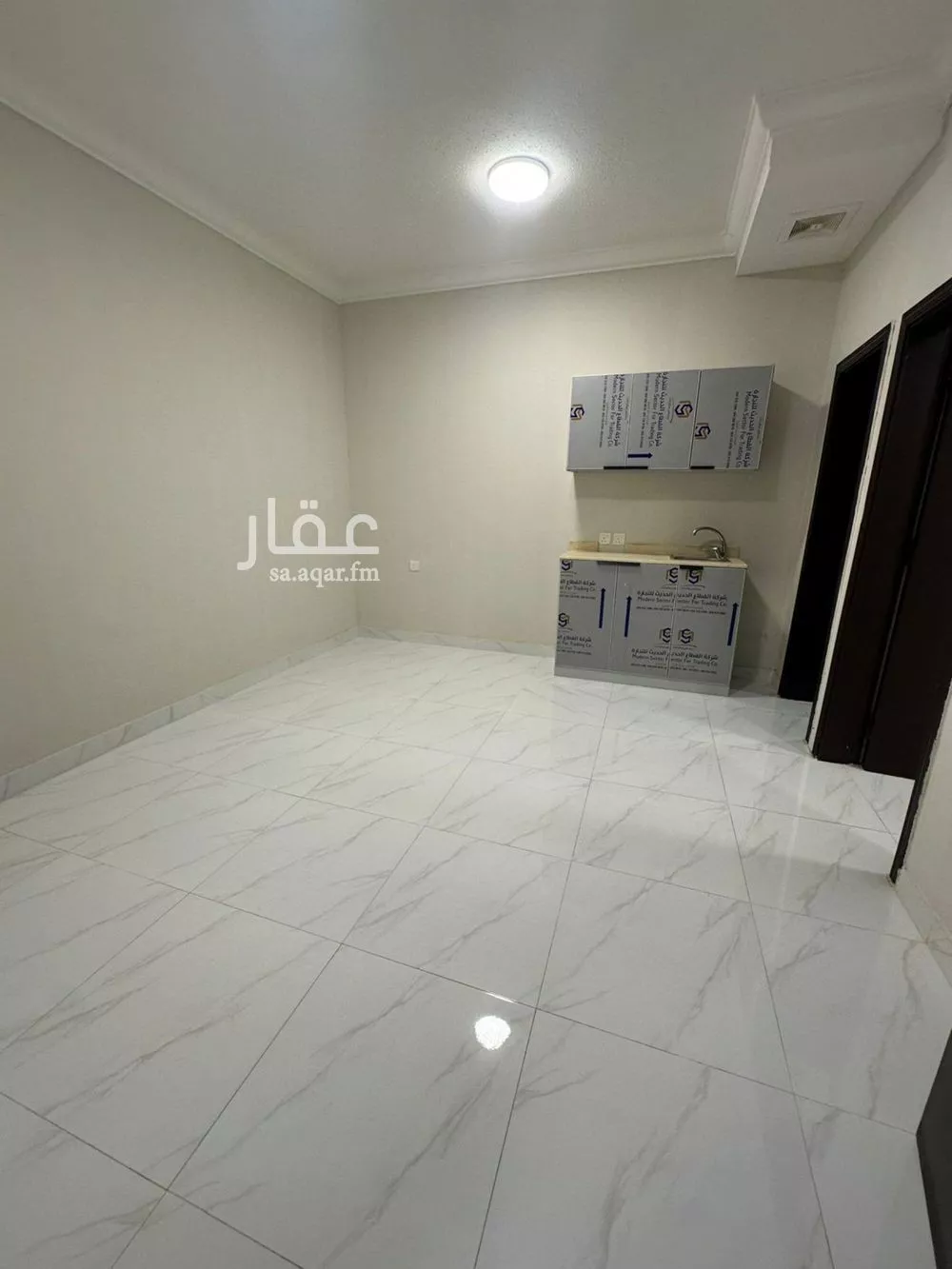 1 bedroom apartment in Dhahrat Laban 3
