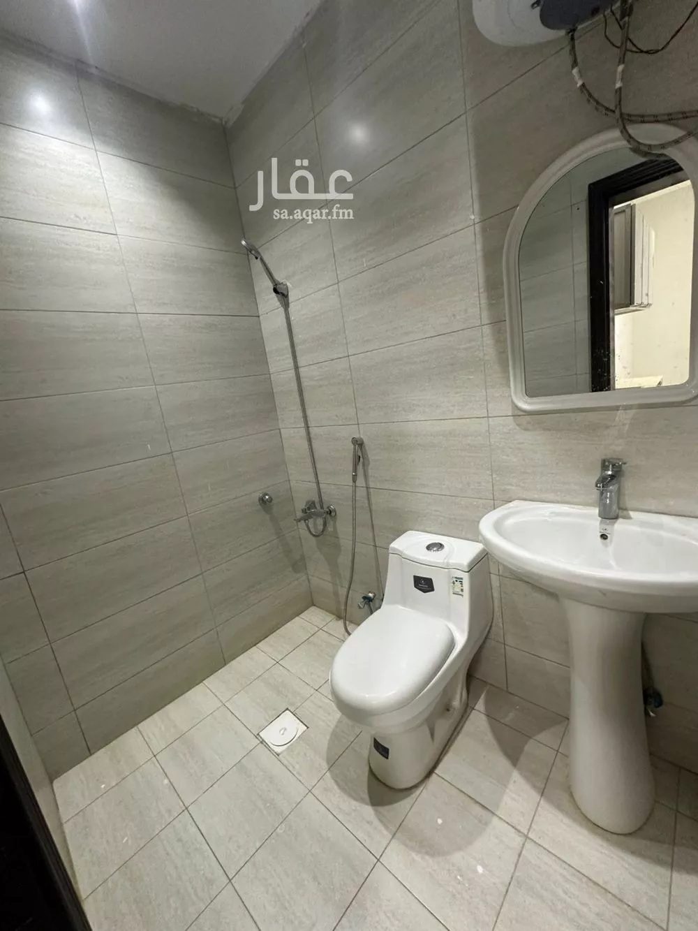 1 bedroom apartment in Dhahrat Laban 4