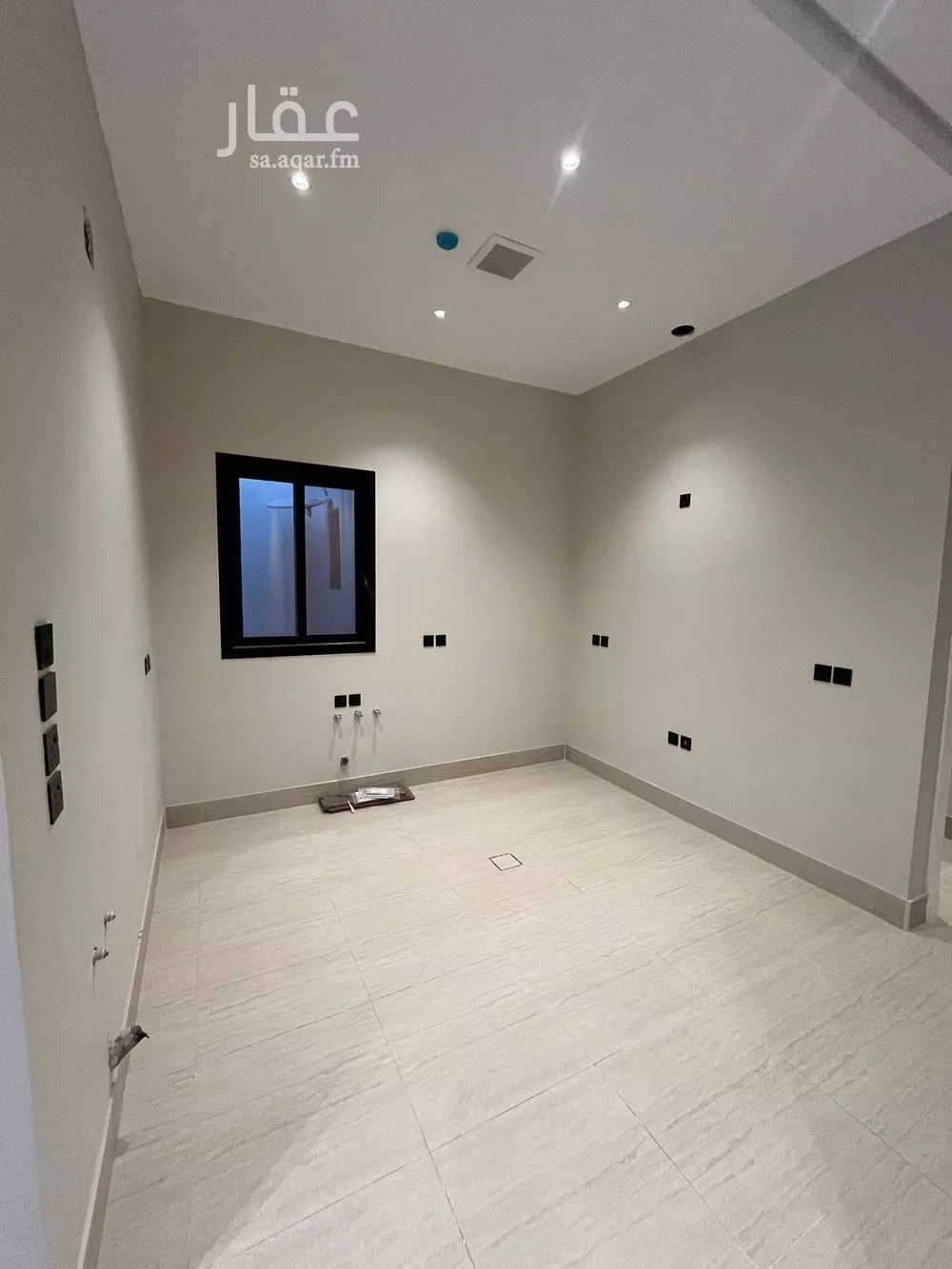 شقة 3 غرف في الرمال 5