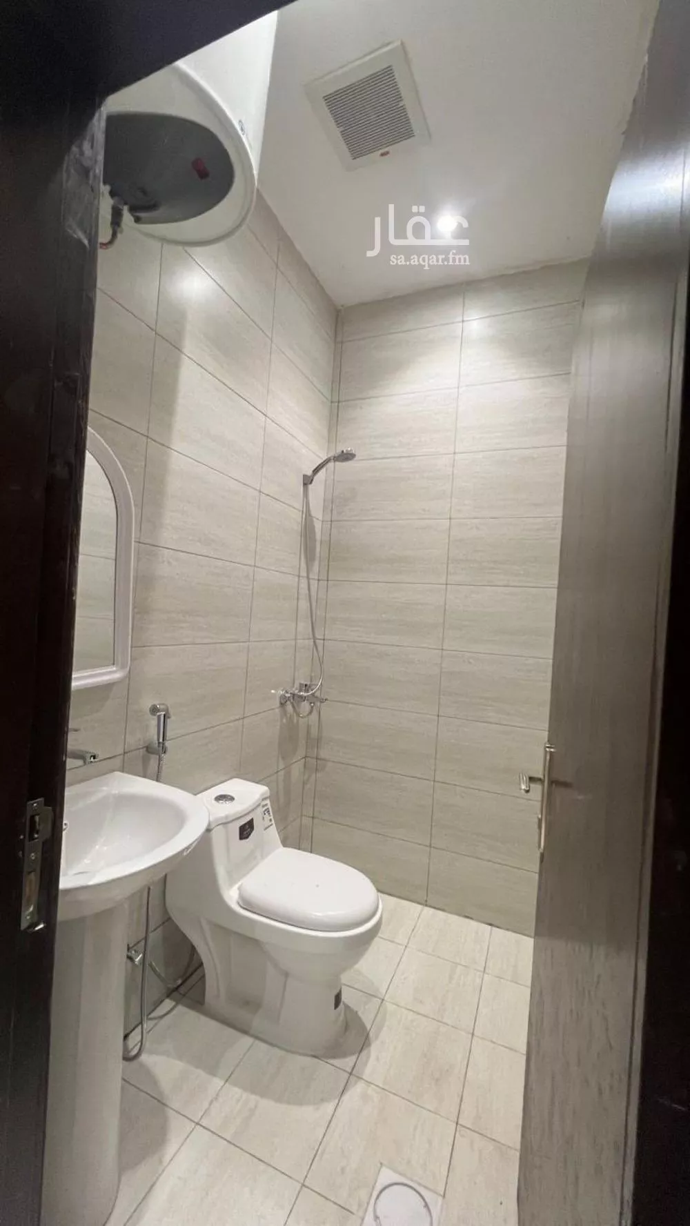 1 bedroom apartment in Dhahrat Laban 11