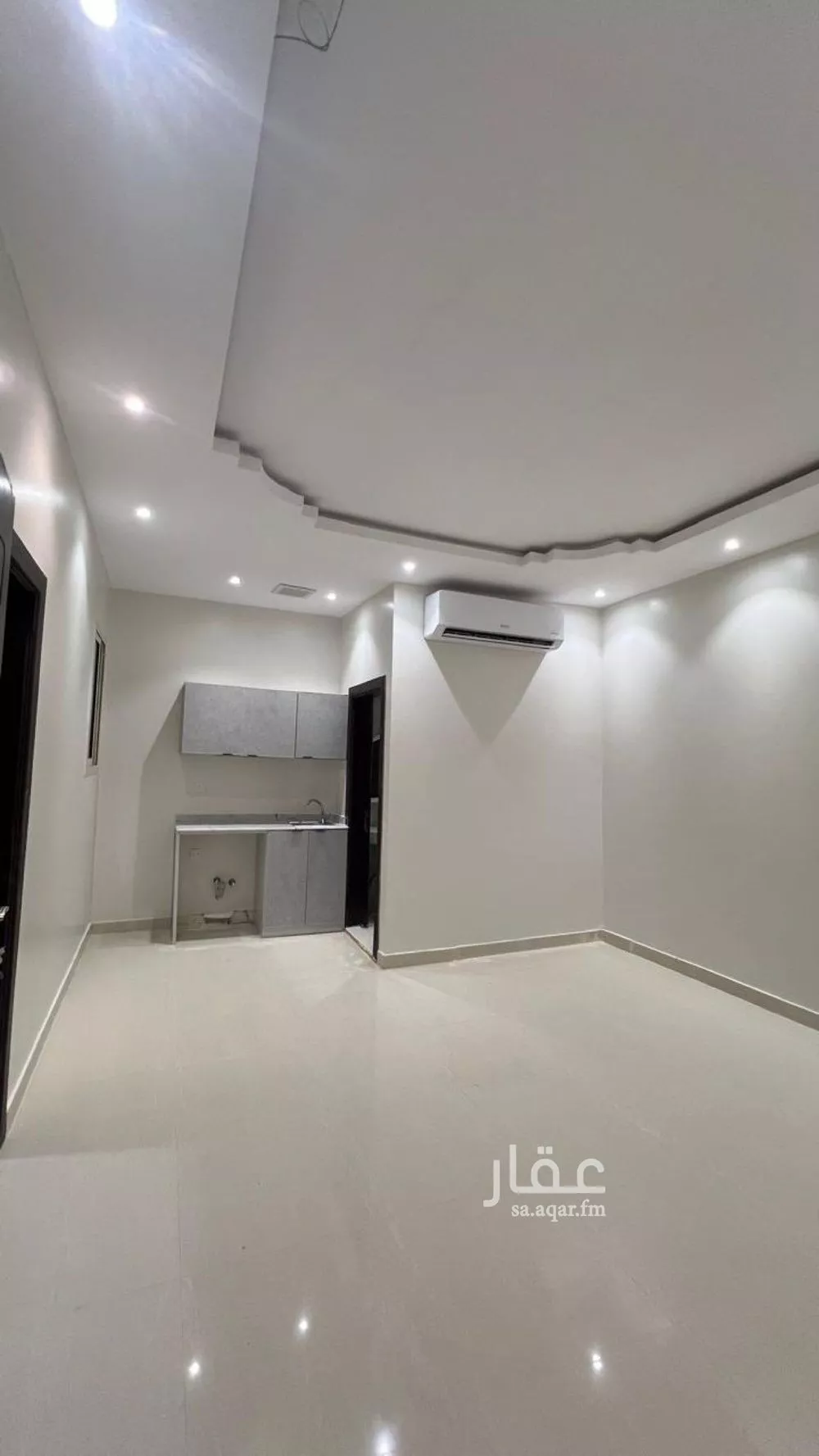 1 bedroom apartment in Dhahrat Laban 12