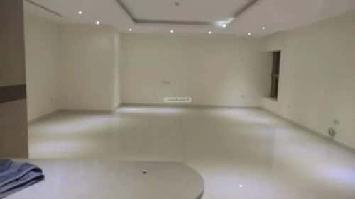 5 bedroom apartment in Al Hamra 3