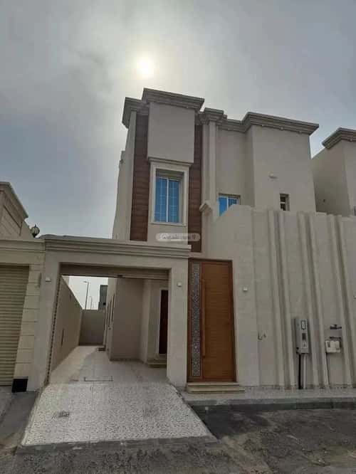 5 bedroom villa in As Sawari 4