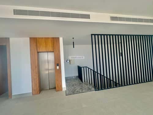 5 bedroom villa in Al Bahr 11