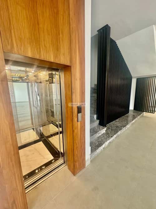 5 bedroom villa in Al Bahr 13