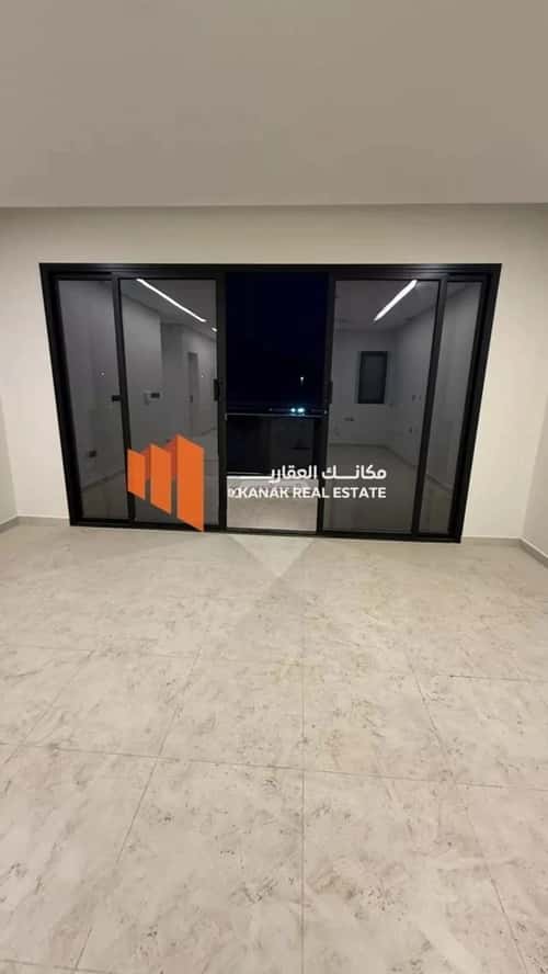 شقة 3 غرف في البحر 14