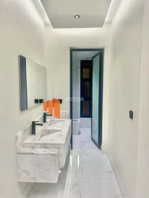 3 bedroom apartment in Al Hamra 5
