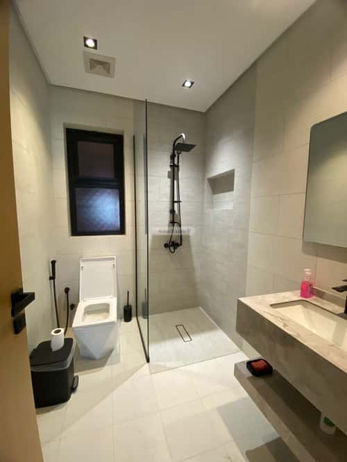 4 bedroom apartment in Al Hamra 4