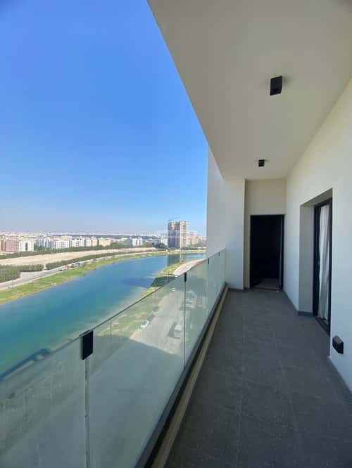 4 bedroom apartment in Al Hamra 13