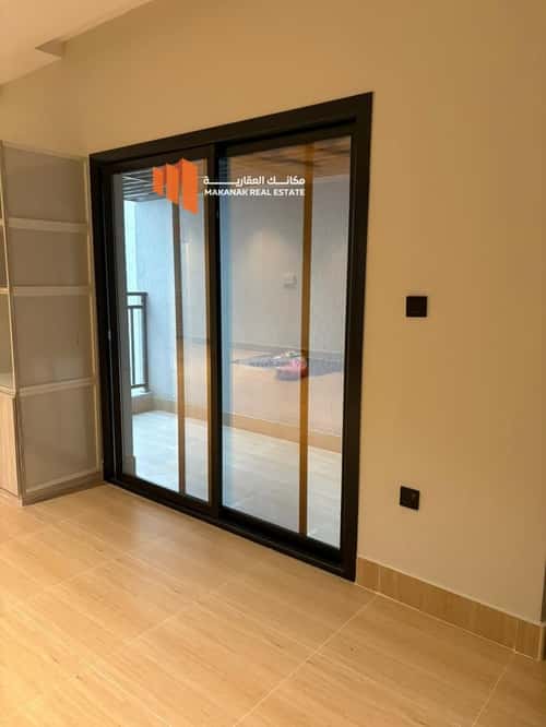 3 bedroom apartment in Al Hamra 5